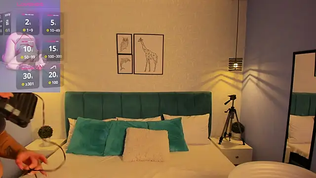 Snapshot of ninna_curly chatting on 1, 10, 2025 ninna curly online show from 1, 10, 2025