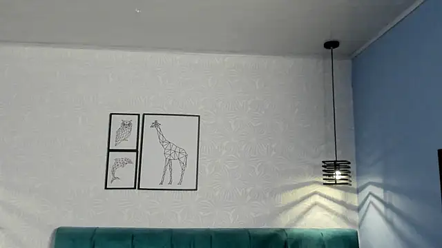 Snapshot of ninna_curly chatting on 7, 7, 2026 ninna curly online show from 7, 7, 2026