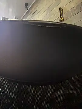 Santiago-Thompson online show from 15, 11, 2025