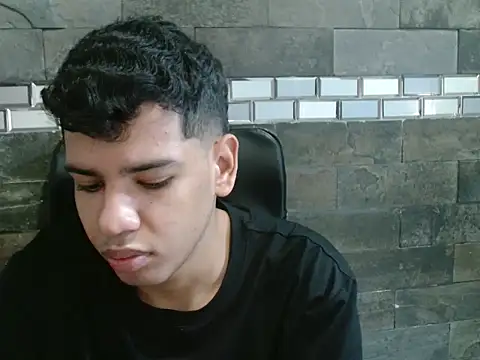 Santiago-Thompson online show from 2, 11, 2025