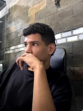 Snapshot of Santiago-Thompson chatting on 7, 10, 2025 Santiago-Thompson online show from 7, 10, 2025