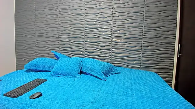 adhara smithxv online show from 31, 1, 2025