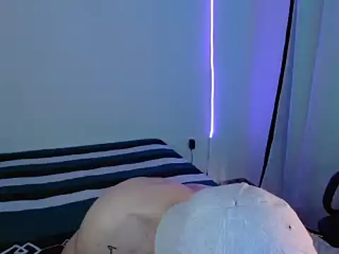 Snapshot of H3ll_B0I chatting on 30, 1, 2025 H3ll B0I online show from 30, 1, 2025