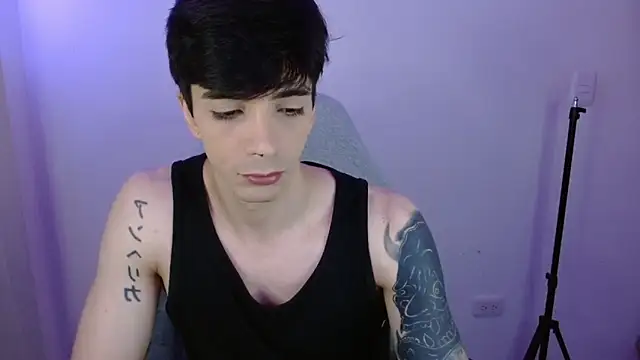 H3ll B0I online show from 25, 3, 2026