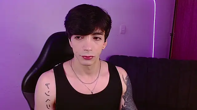 Snapshot of H3ll_B0I chatting on 15, 5, 2026 H3ll B0I online show from 15, 5, 2026