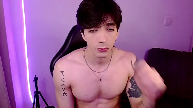 Snapshot of H3ll_B0I chatting on 30, 5, 2026 H3ll B0I online show from 30, 5, 2026