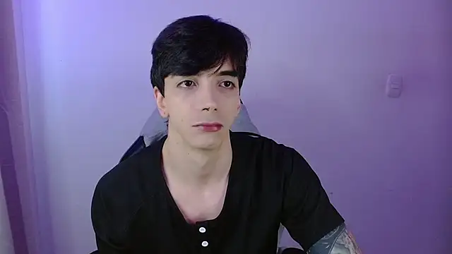 H3ll B0I online show from 18, 4, 2026