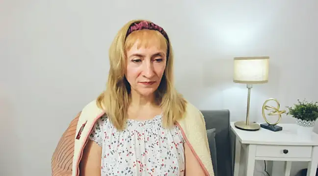 MargaretMilf69 online show from 14, 2, 2025