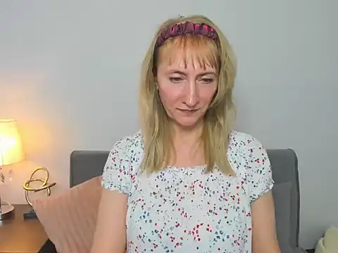 MargaretMilf69 online show from 7, 3, 2025