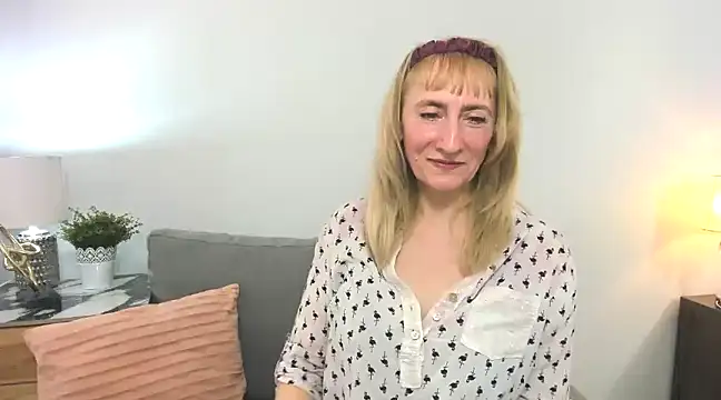 MargaretMilf69 online show from 21, 3, 2025