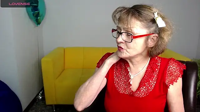 SexyGrandma  online show from 20, 2, 2025
