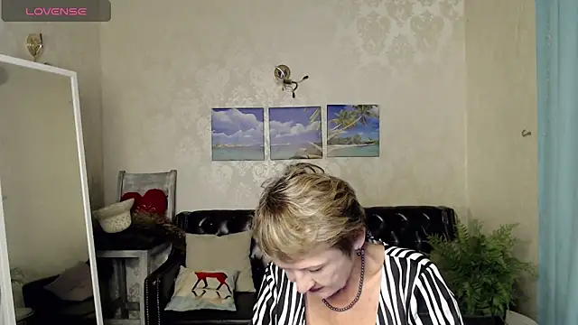 SexyGrandma  online show from 16, 10, 2025