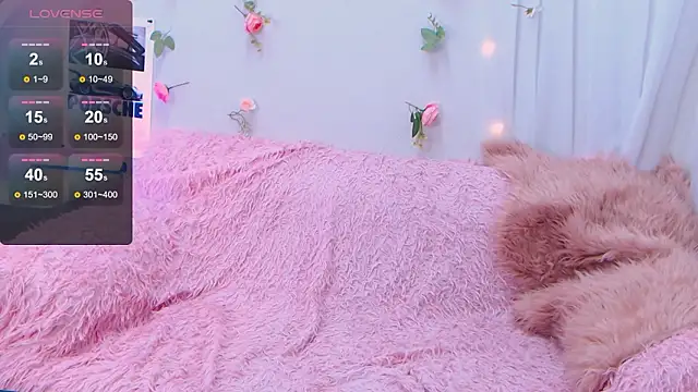 Holygirl  online show from 15, 3, 2026