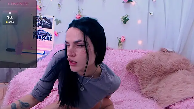 Holygirl  online show from 26, 2, 2026