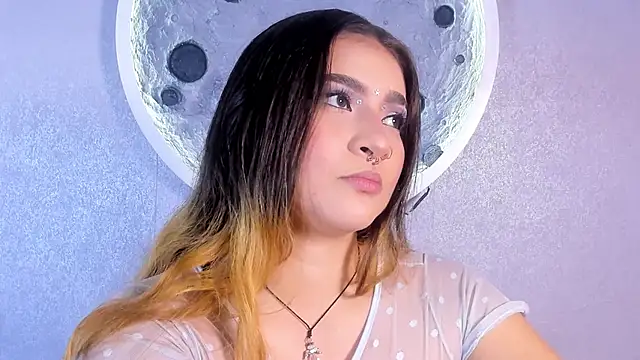 Shanntal  online show from 14, 11, 2025