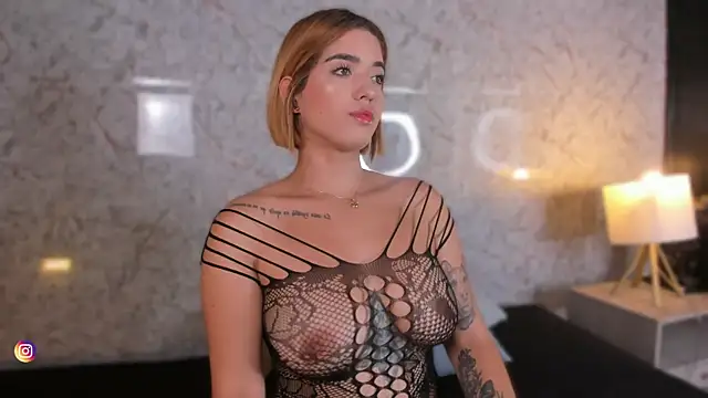 Hanna Vasquez online show from 30, 4, 2026