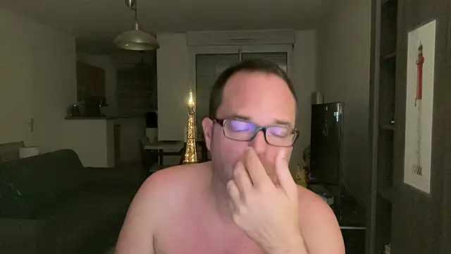 Snapshot of Funnyjul31 chatting on 11, 7, 2026 Funnyjul31 online show from 11, 7, 2026