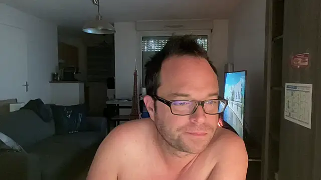 Funnyjul31 online show from 8, 5, 2026