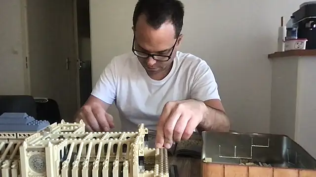 Funnyjul31 online show from 5, 4, 2026