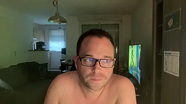 Funnyjul31 online show from 25, 2, 2026