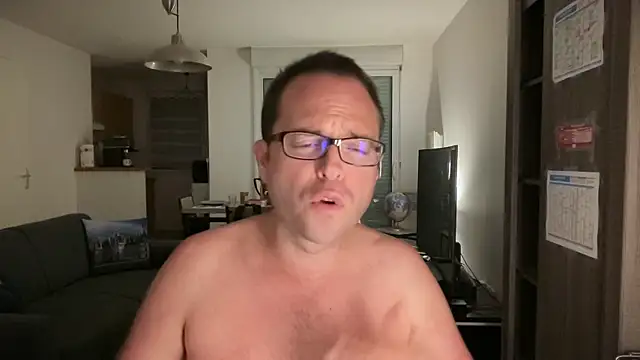 Funnyjul31 online show from 29, 10, 2025