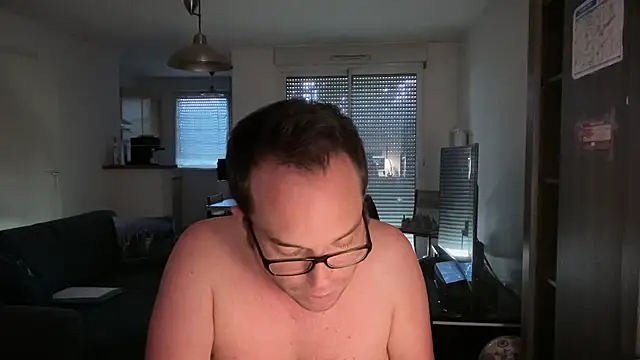 Funnyjul31 online show from 10, 10, 2025