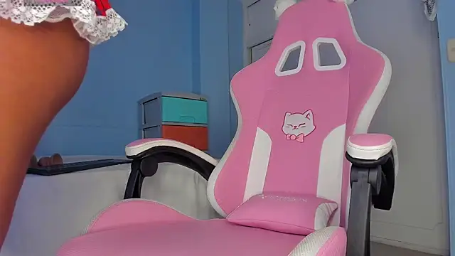 Snapshot of alice_guzman1 chatting on 9, 8, 2026 alice guzman1 online show from 9, 8, 2026