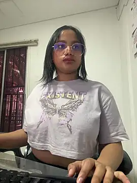 Snapshot of my_cam chatting on 17, 2, 2025 my cam online show from 17, 2, 2025