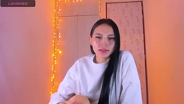Little  Linda online show from 6, 3, 2025