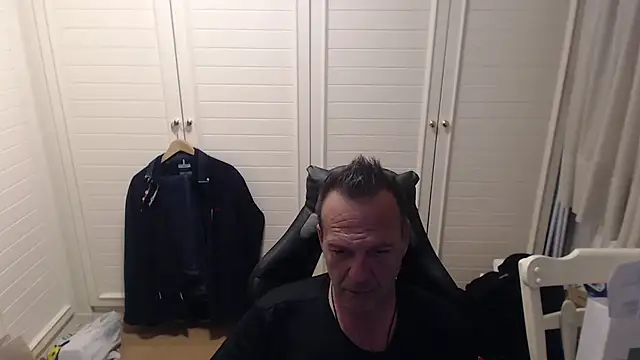 Dimitrios30 online show from 5, 3, 2026