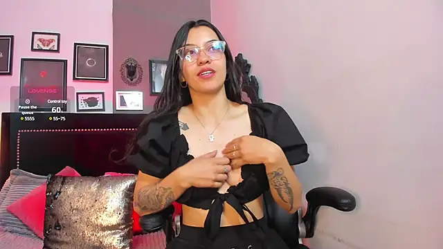 nina  dixon online show from 2, 2, 2025