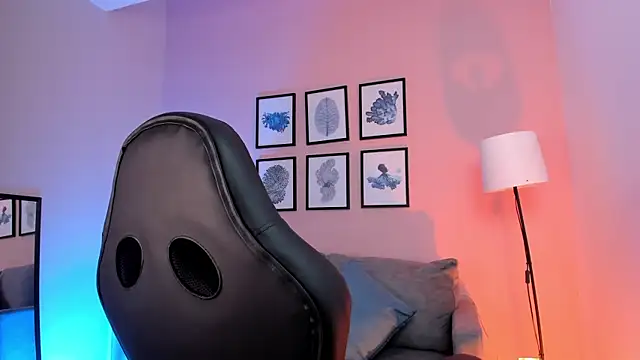 nina  dixon online show from 17, 9, 2025