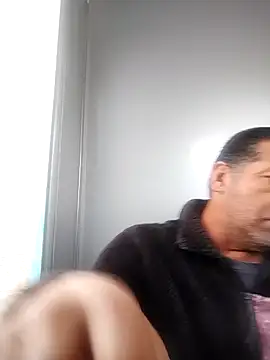 Deku160582 online show from 11, 9, 2025