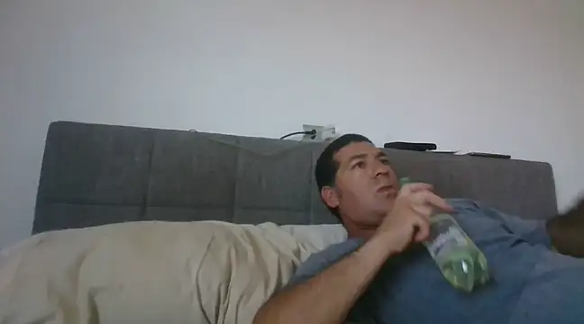 Deku160582 online show from 1, 2, 2025