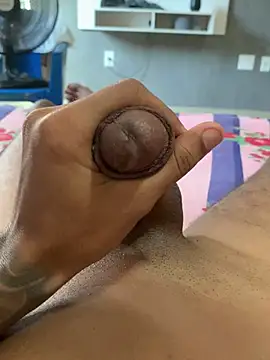 Snapshot of emitee7 chatting on 14, 2, 2026 emitee7 online show from 14, 2, 2026