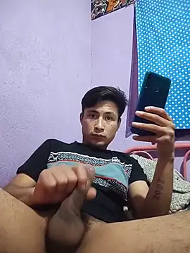 Snapshot of EduardoEspinoza12 chatting on 15, 10, 2025 EduardoEspinoza12 online show from 15, 10, 2025