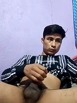 Snapshot of EduardoEspinoza12 chatting on 17, 11, 2025 EduardoEspinoza12 online show from 17, 11, 2025