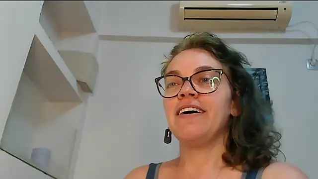 Ju-Hot online show from 7, 5, 2026