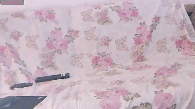 Snapshot of Ju-Hot chatting on 7, 3, 2025 Ju-Hot online show from 7, 3, 2025