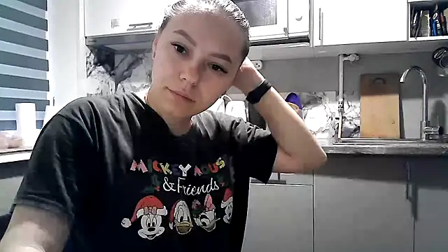 Misssweet s online show from 10, 10, 2025