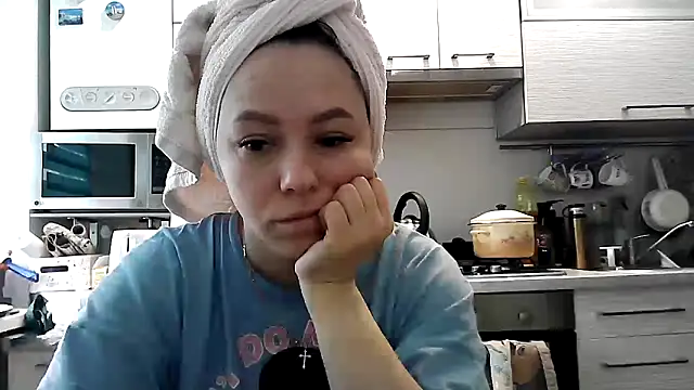 Misssweet s online show from 8, 2, 2025