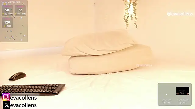 Snapshot of starcollenss chatting on 10, 3, 2026 starcollenss online show from 10, 3, 2026