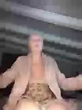 Snapshot of divinaerotica chatting on 6, 2, 2025 divinaerotica online show from 6, 2, 2025