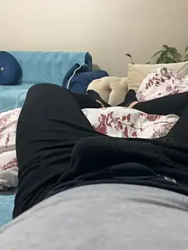 senle12ben2 online show from 15, 3, 2025