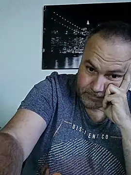 Snapshot of Pourleplasirs chatting on 20, 5, 2026 Pourleplasirs online show from 20, 5, 2026