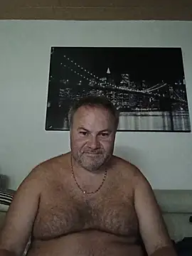 Snapshot of Pourleplasirs chatting on 16, 7, 2026 Pourleplasirs online show from 16, 7, 2026