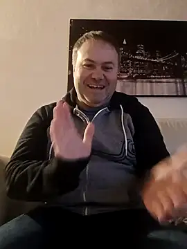 Pourleplasirs online show from 15, 2, 2025