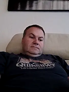 Pourleplasirs online show from 11, 11, 2025