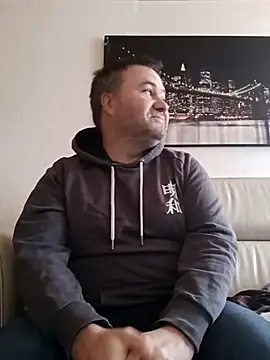 Pourleplasirs online show from 21, 2, 2025