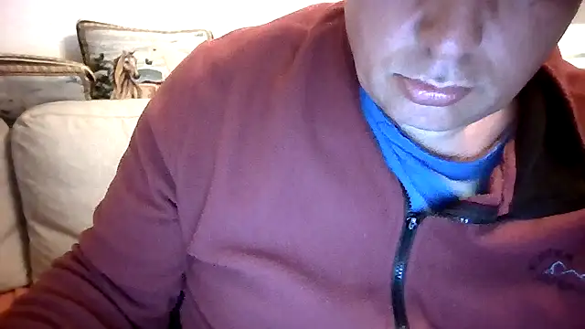 Snapshot of GrandpasDadBulg chatting on 5, 5, 2026 GrandpasDadBulg online show from 5, 5, 2026